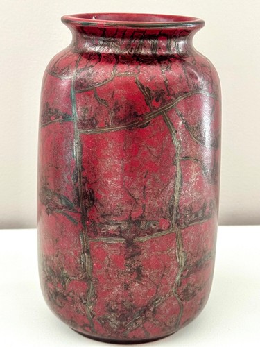Unusual metallic marbled deep - metallic,