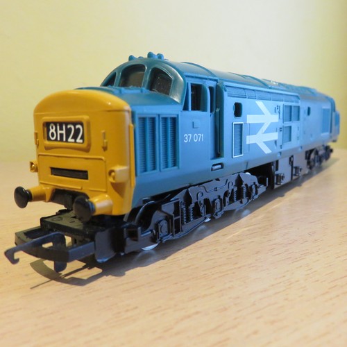 Hornby r359 blue class - blue, 37