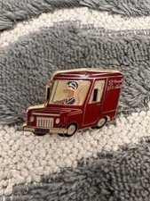 Vintage postman van - van, pin