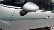 FORD FIESTA ZETEC 5DR