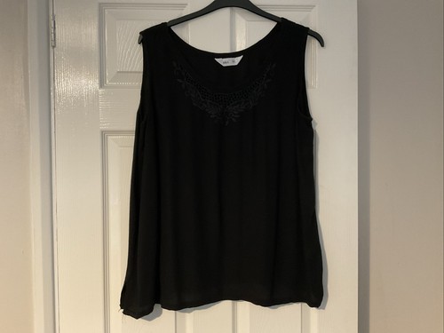 Women black sleeveless - women’s,