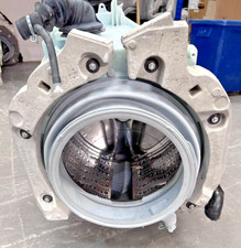 Siemens WM14T470GB/60 WASHING MACHINE TUB WITH DOOR SEAL 00715272 D04 RACK