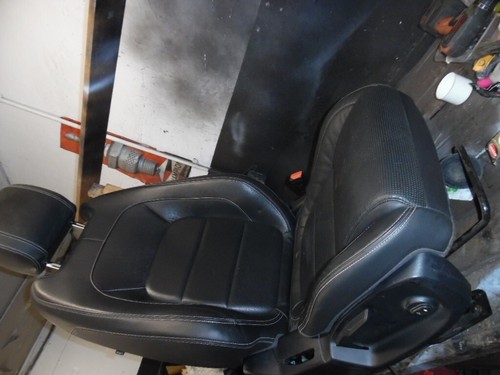 Seat leon front drivers - leon,