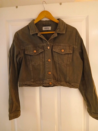 New look green - new, cropped