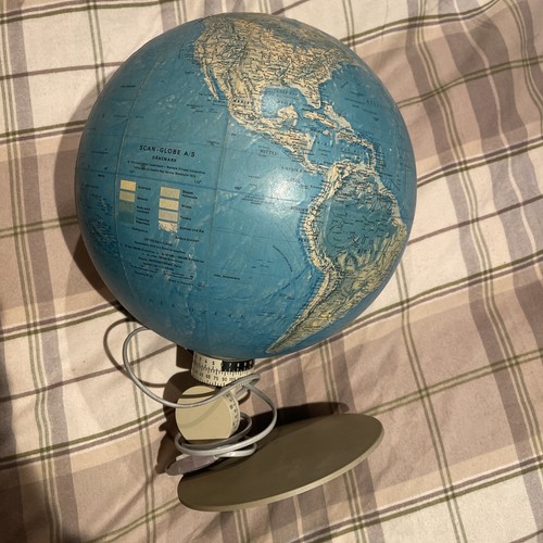 Vintage light scan globe - up,
