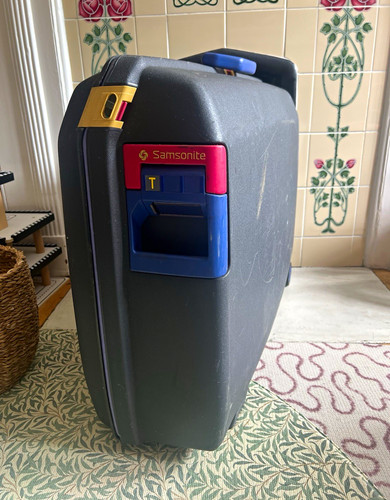 Samsonite vintage hard shell - samsonite,