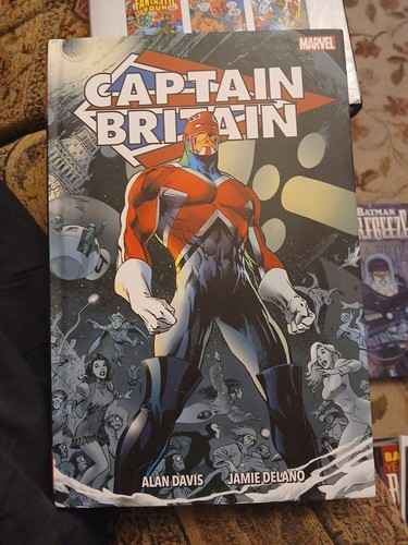 Captain britain omnibus - britain, marvel