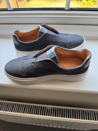 Russell bromley navy - &,