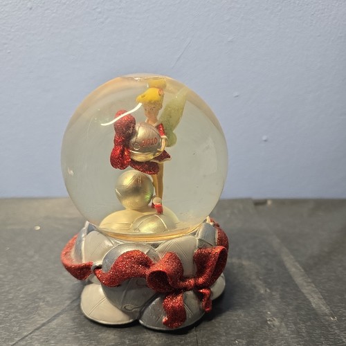 Disney peter pan snow - pan, globe