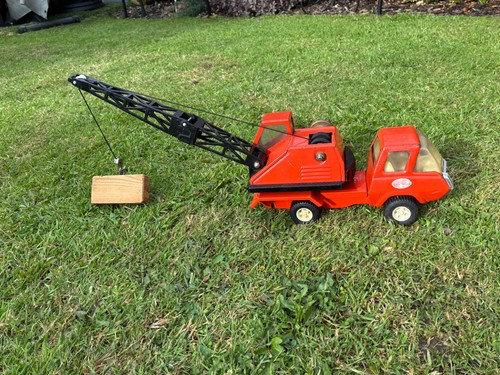 Small vintage tonka - small, crane