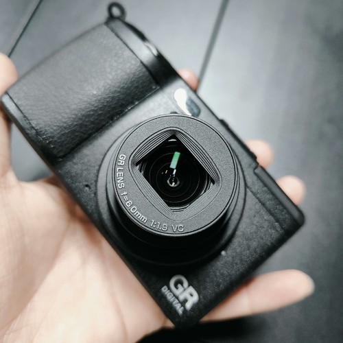 Ricoh digital 10 - gr, 10.4mp