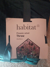 BNWT Habitat Pinsonic Velvet