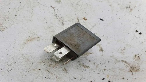 Passat variant 3b6 - passat, relay
