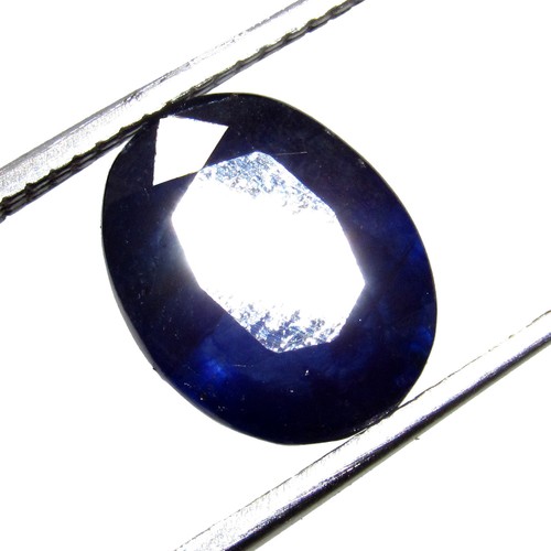 Fabulous 20ct natural oval - 5.20ct.,