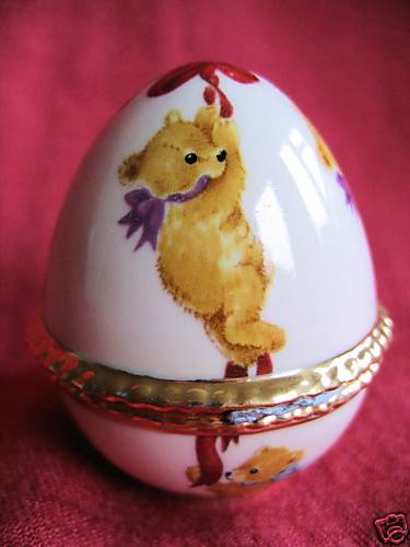 English handmade porcelain - , egg