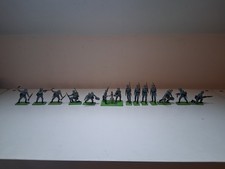 VINTAGE BRITAINS DEETAIL TOY SOLDIERS WW2 GERMAN INCLUDING MORTAR TEAM