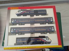 Hornby R2299 FGW  Hst Train Pack In Barbielivery with Full Set off 8 Coaches