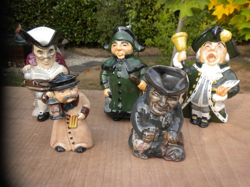 Toby character jug - /,