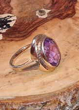 Large Purple Stone 9ct Gold Ring Size N    5.1 grams