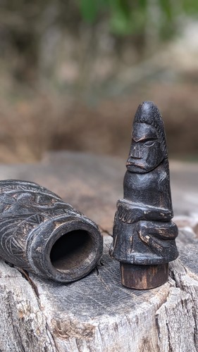 Horn etched betel nut - etched, lime
