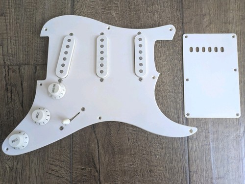 Genuine squier strat yako - squier,