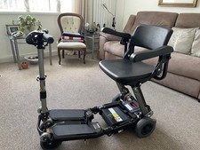Luggie Elite Instant folding scooter-pristine condition. Used once
