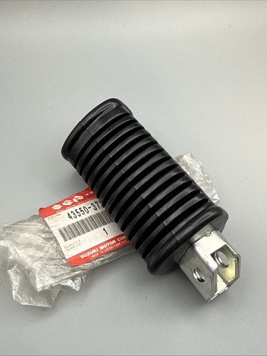 Suzuki footrest rubber right - suzuki,