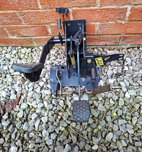 Bmw e30 coupe 1989 pedal - e30,