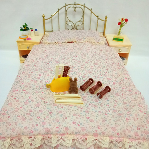 Vintage sindy bed side - vintage,