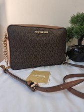 Michael Kors Jet Set Saffiano