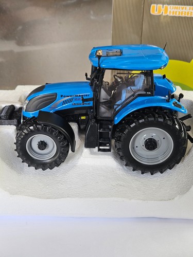 Universal hobbies 32 - hobbies, 1/32