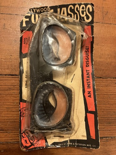Vintage novelty glasses - novelty,