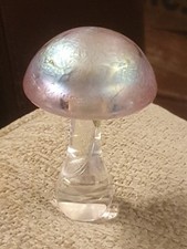 Pale Pink 9cm Mushroom by Heron Glass - Gift Box - Hand Crafted in Cumbria UK