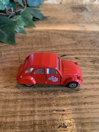 Corgi citroen 2cv6 - corgi,