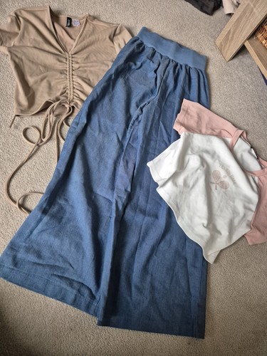 Ladies clothes size - clothes,