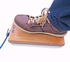 STOMP BOX, FOOT PERCUSSION