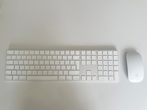 Apple magic numerical keyboard - apple,