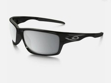Sporty Chic  Oakley Men's
