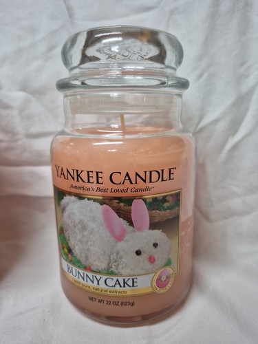 Yankee candle bunny cake - candle,