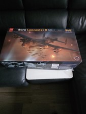 HK Models 1/32 Avro Lancaster