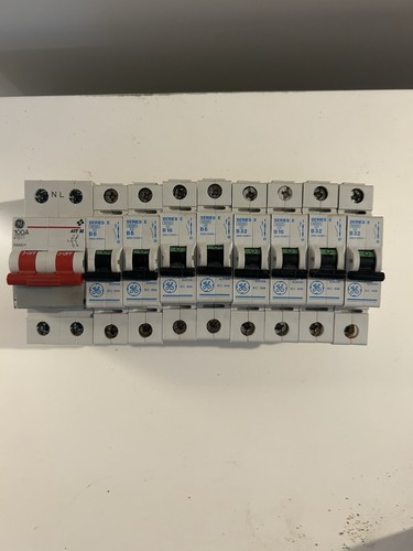 Series type mcb bundle - b,