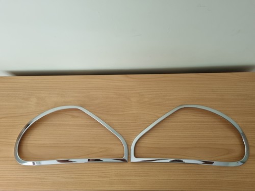 Seller bright chrome - 2, rear