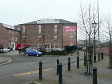 Photo 6x4 Arighi Bianchi store, Macclesfield An up-market furniture store c2009