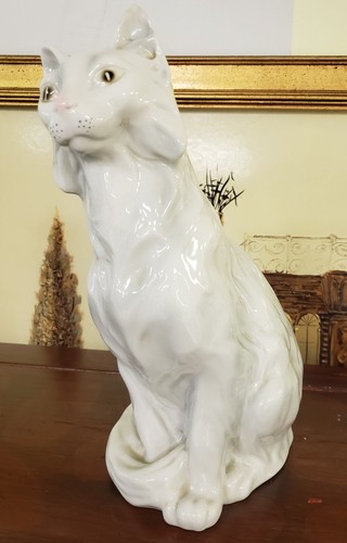 Vintage 1930 royal dux - 1930’s,