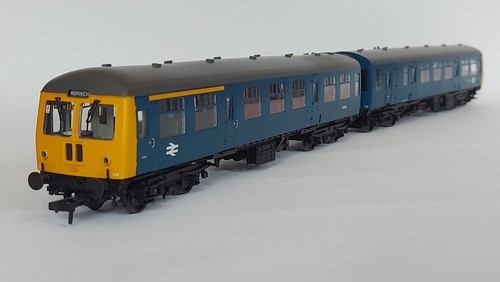 Bachmann 325dc class 105 - class,