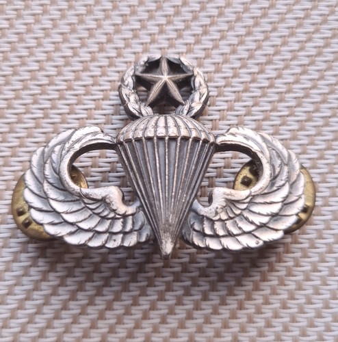 Army senior parachutist - us,