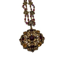 Gorgeous Avon Festoon Maltese