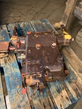 Backend / diff top cover with arm assy  5131597  X Fiat 70 90 Tractor.. £250+VAT