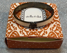 Stella & Dot Bangle Bracelet