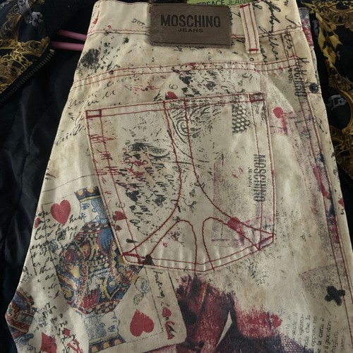 Vintage moshino cream graffiti - vintage,